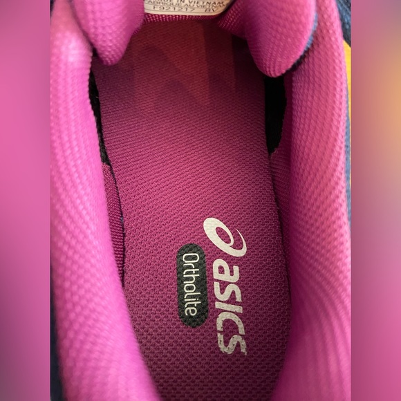 Asics Gel Contend 4 Women’s Running Shoe - Picture 6 of 10